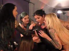 Anaal, Groepseks ejactulatie, Sperma in mond, Sperma shot, Groep, Moeder die ik wil neuken, Gezichtspunt, Slaaf