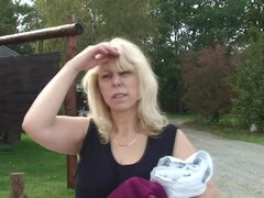 Blasen, Tschechisch, Oma, Hd, Im freien, Muschi, Realität, Reiten