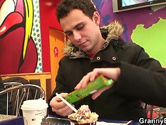 Schönheit, Blasen, Geile alte tussi, Oma, Riesig, Reif, Milf, Mutti