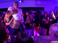 Grosser schwanz, Bekleidet, Verrückt, Gruppe, Interrassisch, Lingerie, Höschen, Party