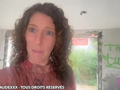 Gros cul, Gros seins, En levrette, Français, Hard, Public, Suçant, Nénés
