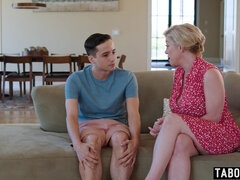 Большие сиськи, Семья, Зрелые, Мамочка, Киски, Бритые, Мачеха, Сиськи