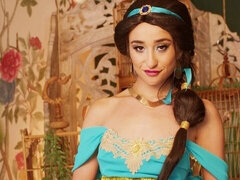 18 ans, Amateur, Cul, Doigter, Seins naturels, Chatte, Solo, Dénudage