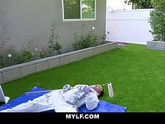 Grote lul, Bruinharig, Oudere vrouw, Moeder die ik wil neuken, Moeder, Realiteit, Schreeuwen