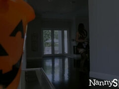 Culo, Dormitorio, Mamada, Semen en la boca, Lencería, Pequeña, Pov, Montar