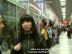 Leie, Grosser schwanz, Blasen, Aufs gesicht abspritzen, Mann mann frau, Nackt, Öffentlich, Toilette