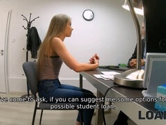 Blond, Pijpbeurt, Eerste keer, Geld, Kantoor, Tiener, Tieten likken