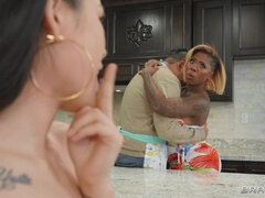 Азиатки, Жопа, Черненькие, Лесбиянка, Милф, Порнозвезда, Киски, Сиськи