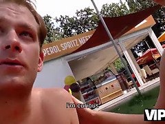 Hunter fucks beach babe in public POV and cuckolds her with a blowjob