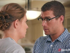 Culo grande, Tetas grandes, Rubia, Estilo perrito, Atragantadas, Mucama, Tetas naturales, Medias largas