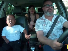 Gros cul, Sucer une bite, Brunette brune, Tir de sperme, Hard, Fait maison, Masturbation, Public