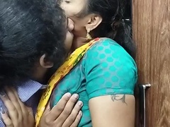 Mallu Girl in Half Saree Hot Lip Lock Romance with Desi Malayali Couple