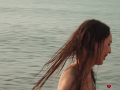 Cunnilingus, Culo, Playa, Morena, Tetas naturales, Perforación, Tatuaje, Mojado