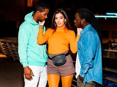 お尻, フェラチオ, 茶髪の, ハードコア, 3p男男女, ティーン, 三人, オッパイの