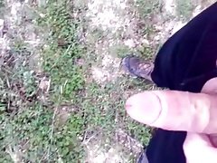 HOT FOUNTAIN PEEING, PISSING, PISS, PEE, OUTDOOR