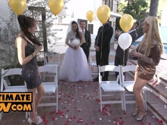 Asiatique, Gros seins, Blonde, Sucer une bite, Mariée, Hard, Pov, Mariage