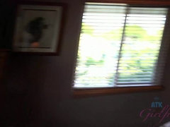 Amateur, Blonde, Doigter, Exhib, Petite amie, Masturbation, Huilée, De plein air