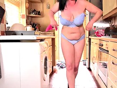 Slim mom Janey sweetly fucks her stepson