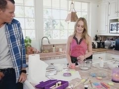 Blonde, Cuisine, Seins naturels, Adolescente