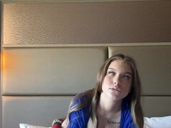 White Pregnant Girl Fucks Massive BBC