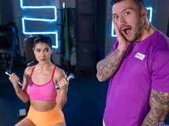 18 años, Culo grande, Mamada, Morena, Estilo perrito, Tetas naturales, Pene, Adolescente