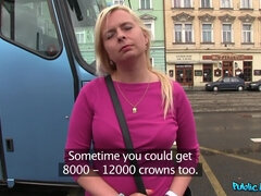 Leie, Blondine, Pummelig, Besamung, Handjob, Geld, Im freien, Pov