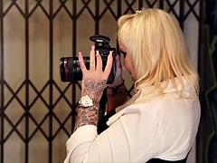 Nana, Belle grosse femme bgf, Gros cul, Blonde, Grosse, Pénétrer avec le poing, Branlette thaïlandaise, Nénés