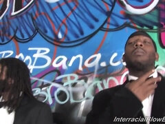 MELLANIE MONROE GANGBANG BLACK COCK COMPLICATIONS - aaliyah avatari