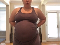 Bbw tries on old clothes - Fetish video