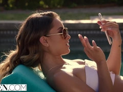 Lieveling, Pijpbeurt, Schattig, Sperma in gezicht, Reusachtig, Pornster, Realiteit, Rijden