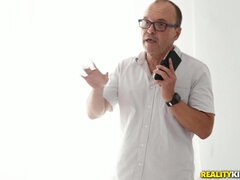 デカパイ, フランス人, 淫乱熟女, 母, ソフトコア, タトゥー