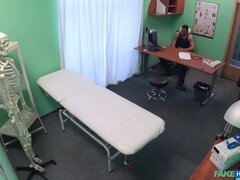 素人, デカパイ, フェラチオ, 医者, なめる, 看護婦, ハメ撮り, オッパイの