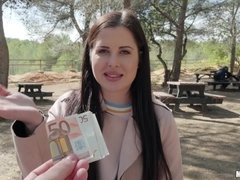 Chica, Mamada, Morena, Polla, Dinero, Público, Montar, Afeitado