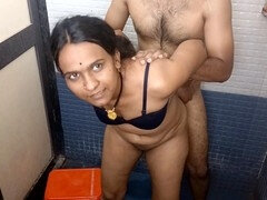 浴室, フェラチオ, 言葉責め, インド人, キス, 裸, ラフ, トイレ