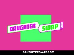 Mamada, Morena, Estilo perrito, Sexo duro, Hd, Afeitado, Adolescente, Tetas