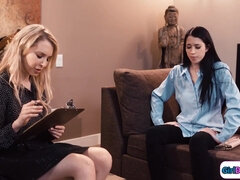 Blonde, Sucer une bite, Brunette brune, Plantureuse, Fétiche, Masturbation, Rasée, Nénés