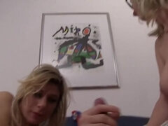 Amateur Mature Blonde in Threesome Swinger Action with German Elif O.
