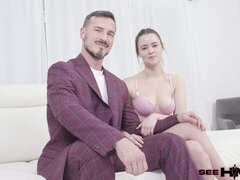 18 jahre, Grosser arsch, Grosser schwanz, Blasen, Hundestellung, Fußfetisch, Jungendliche (18+), Titten