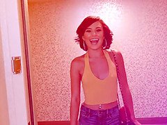 Grote mammen, Blond, Broeder, Dochter, Moeder, Ruw, Schreeuwen, Stiefmoeder