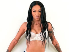 Минет, Брюнетки, Сперма во рту, Черненькие, Ласковые ручки, Межрасовый секс, Два парня и девушка, Молоденькие