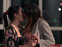 Cul, Allemand, Lesbienne, Mère que j'aimerais baiser, Nylon, Chatte, Nénés, Mouillée