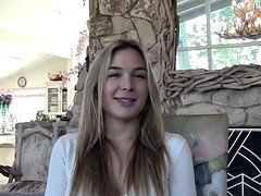 Blondine, Blasen, Orgasmus, Pov, Rasiert, Titten