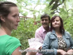 ぽっちゃり, デカ尻, デカパイ, フェラチオ, 毛深い, 手コキする, ハメ撮り, 赤毛