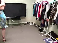 Gros seins, Femme couguar, Branlette thaïlandaise, Masturbation, Mère que j'aimerais baiser, Maman, Seins naturels, Pov