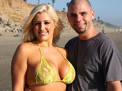 デカ尻, デカチン, デカパイ, ブロンド, フェラチオ, 手コキする, なめる, 淫乱熟女