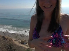 Amateur, Playa, Bikini, Morena, Al aire libre, Pequeña, Perforación, Afeitado