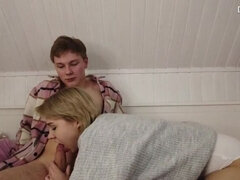 デカパイ, カップル, イマラチオ, 言葉責め, なめる, 自然山雀, 剃毛, ティーン