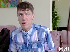 Cougar seducing graduated teen-Melissa Lynn