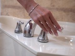 Ванна, Большие сиськи, Блондинки, Грудастые, Милф, Киски, Тощие, Соло