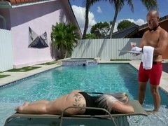 Amateur, Rubia, Mamada, Tetona, Gordita, Corridas, Puta, Tatuaje
